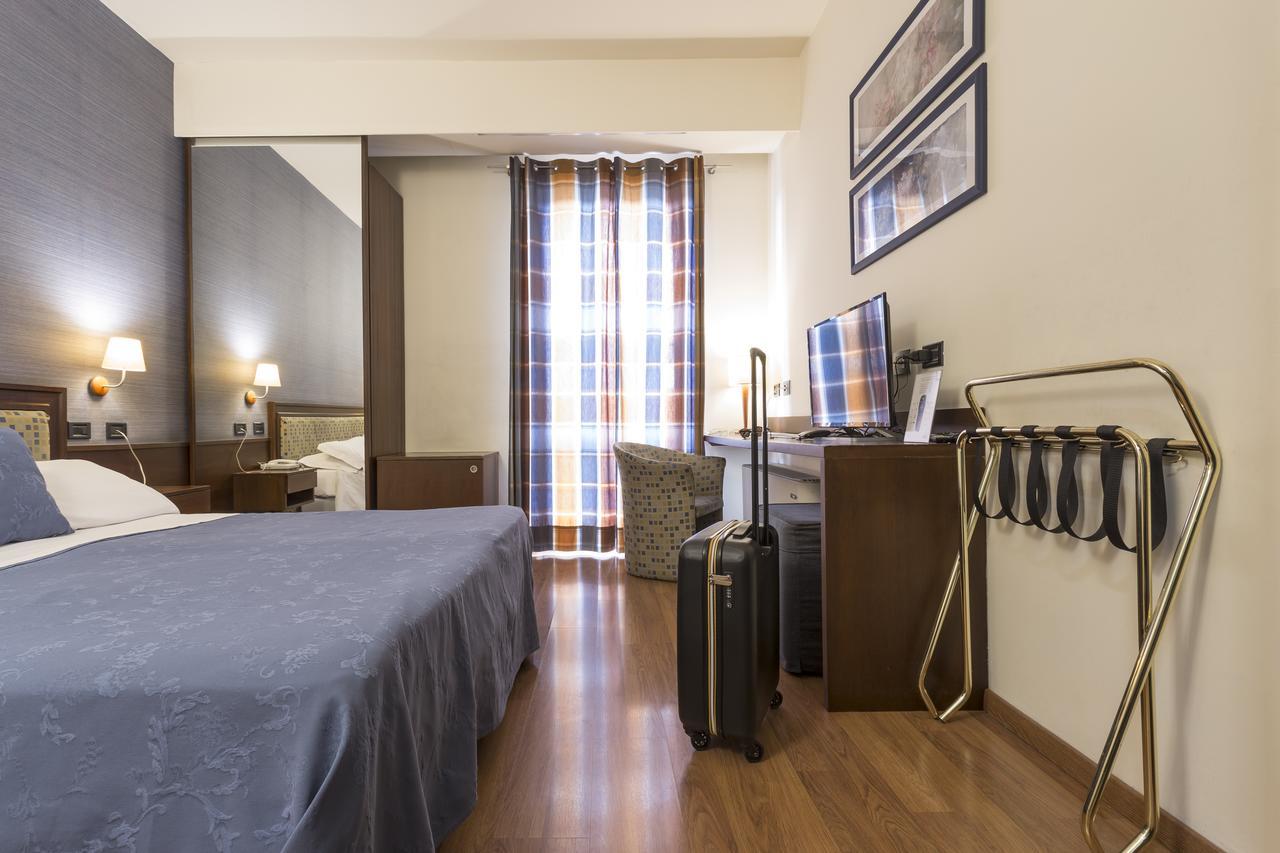 Hotel Montreal