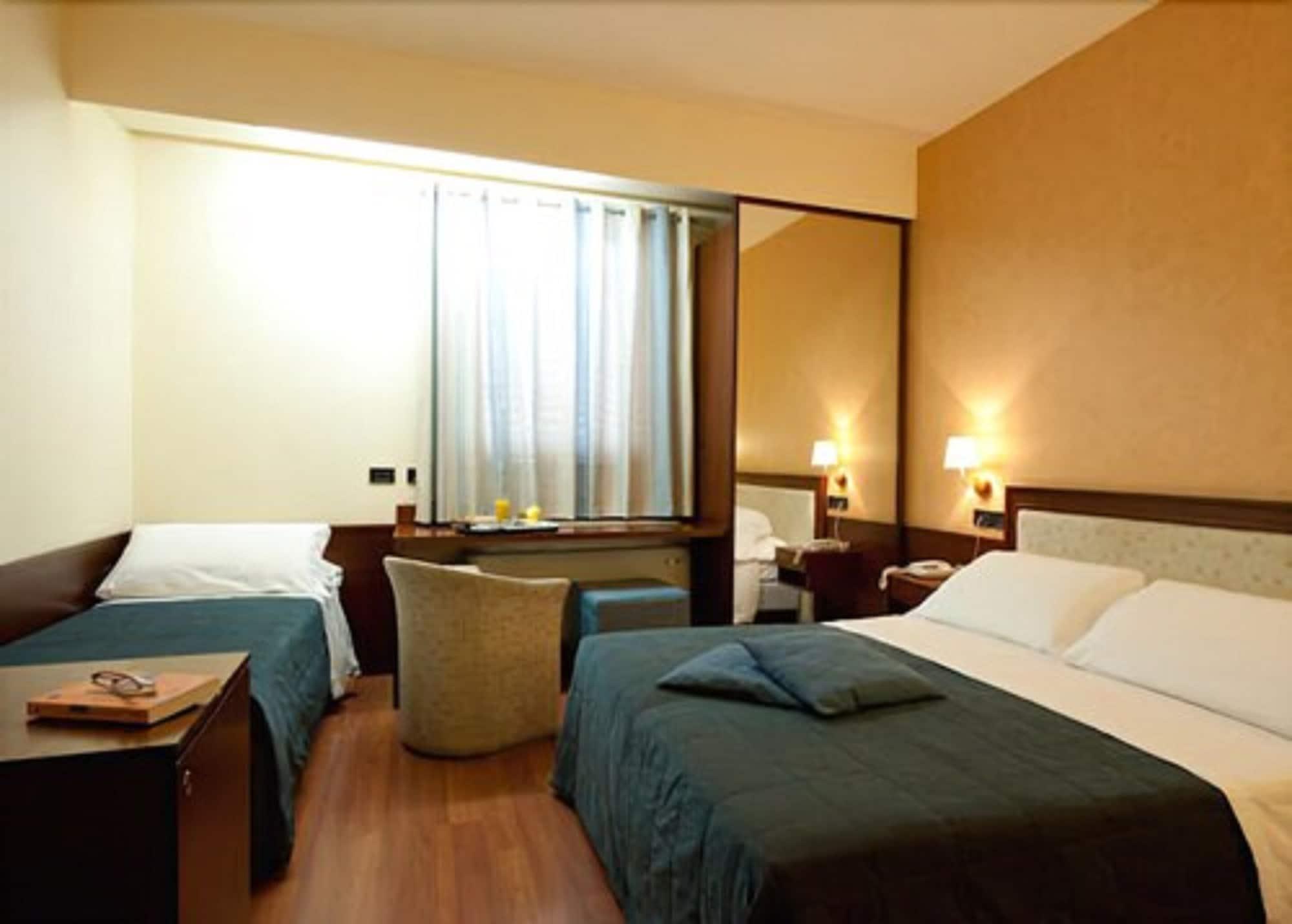 Hotel Montreal
