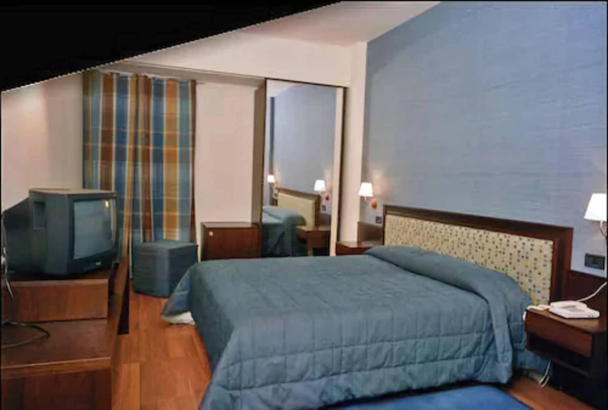 Hotel Montreal