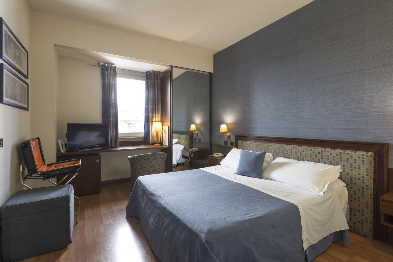 Montreal Hotel 3*
